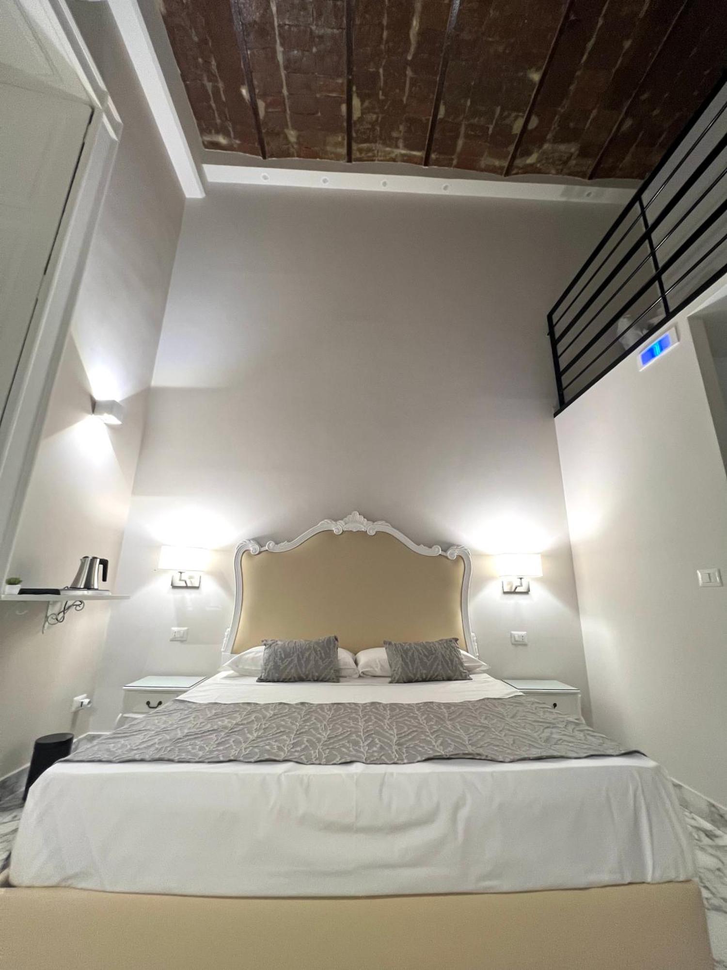 Miluar Luxury B&B - Vanvitelli Napoli Eksteriør bilde